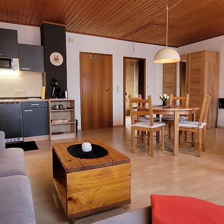 Haus Zehnthof Lägenhet Burgen  Exteriör bild